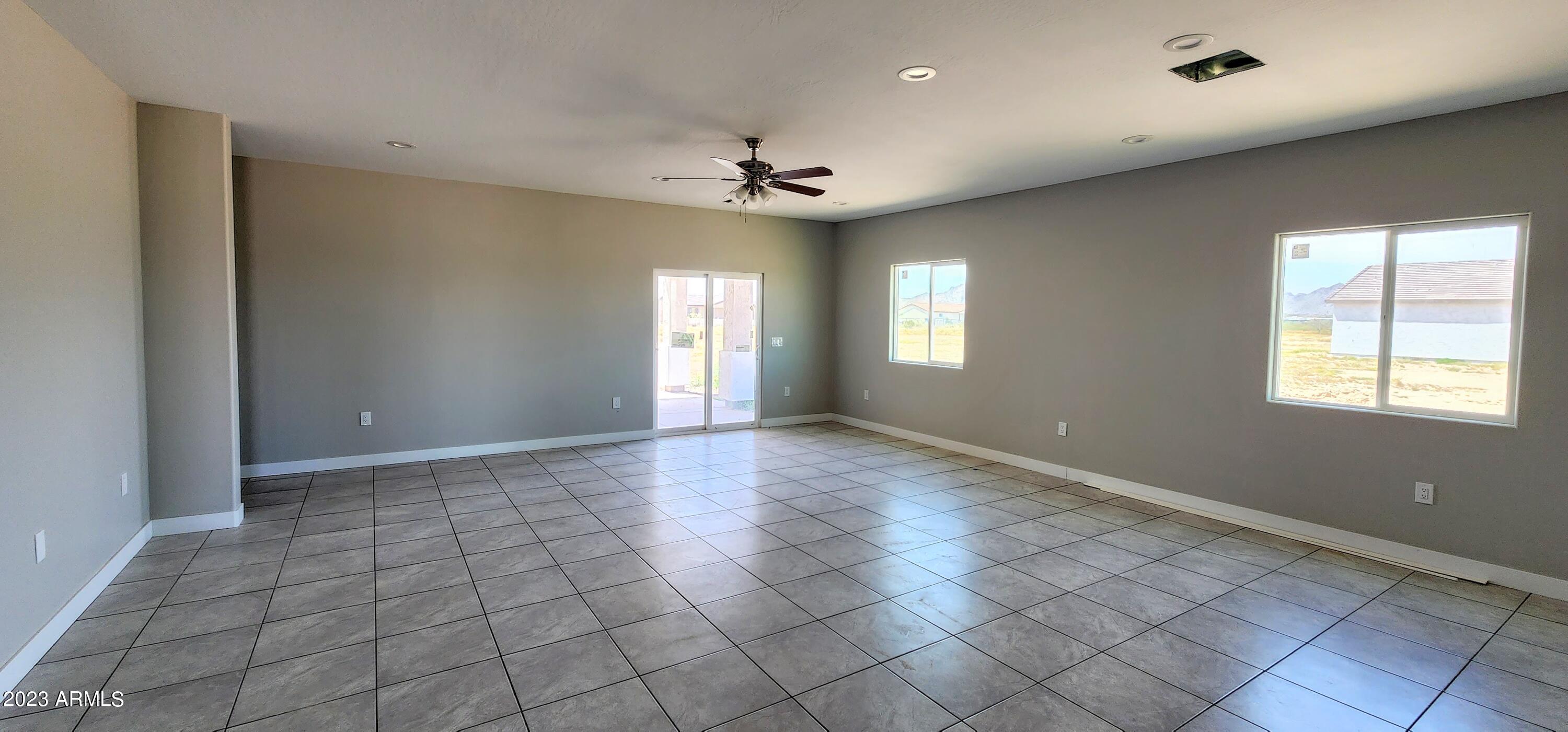 Photo 10 of 31 of 20411 W MOUNTAIN SAGE Drive house