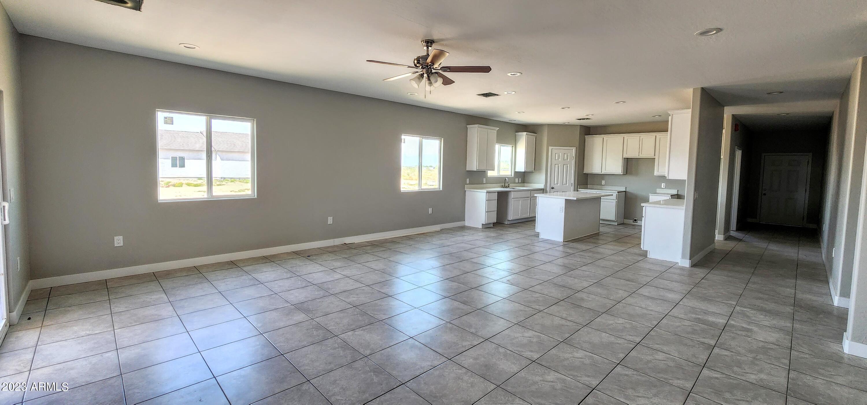 Photo 9 of 31 of 20411 W MOUNTAIN SAGE Drive house