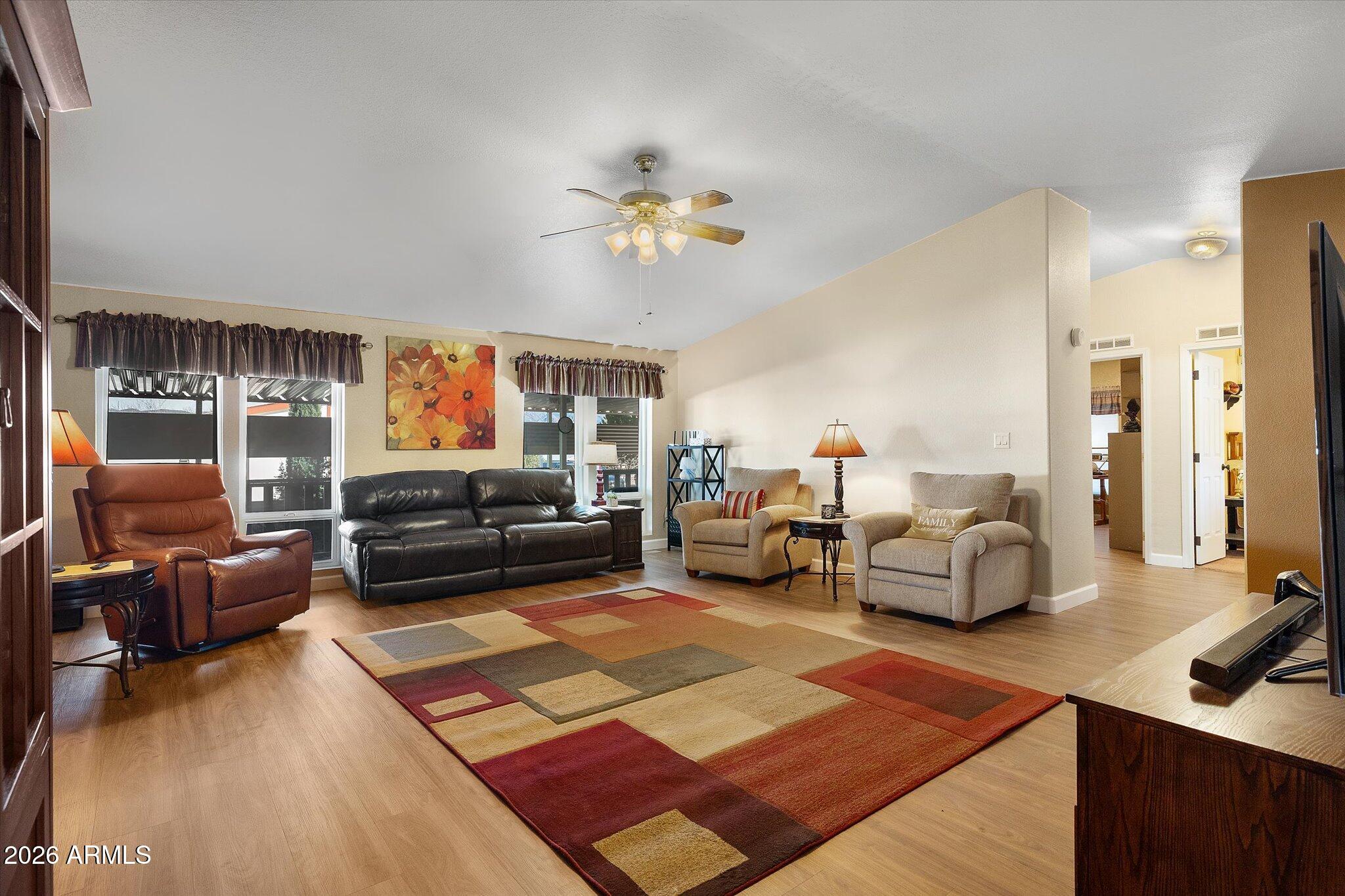 1001 N DEER CREEK Drive