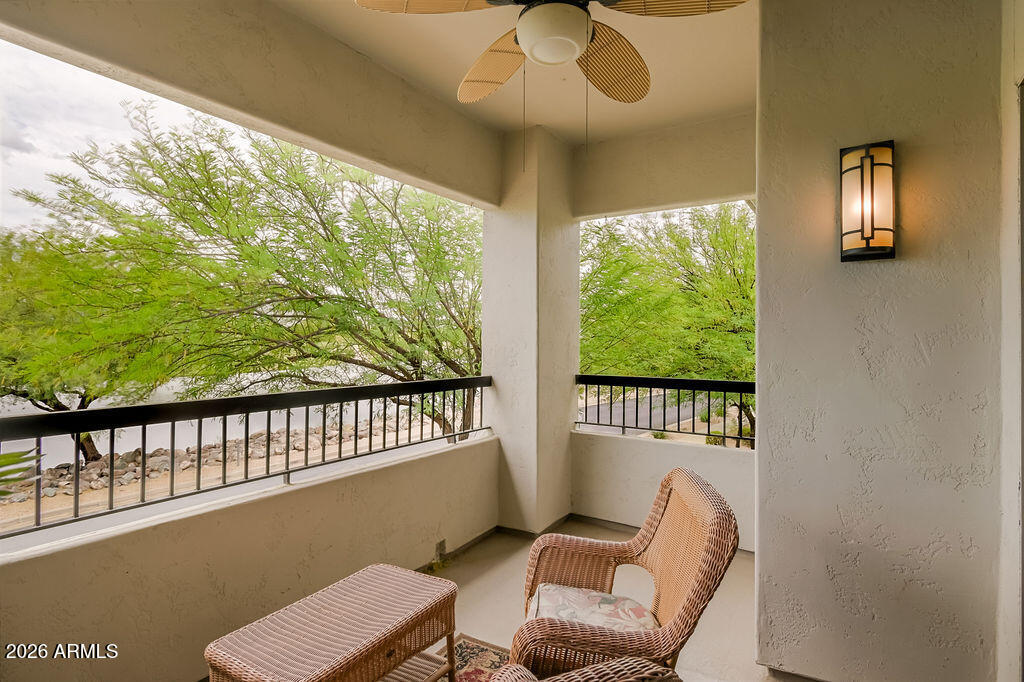 33550 N DOVE LAKES Drive 2011