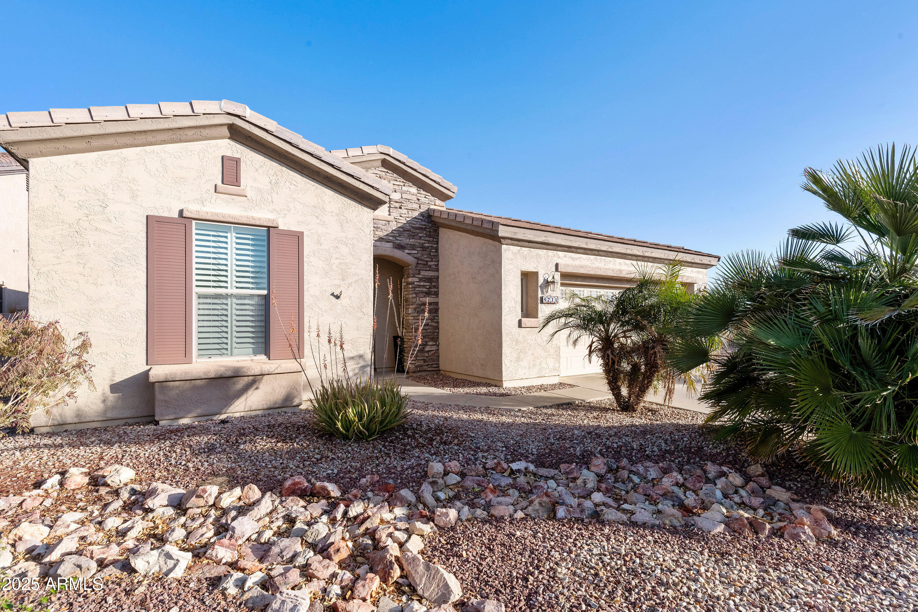 4214 E DONATO Drive