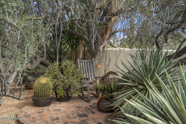 Custom Desert Property - Residential