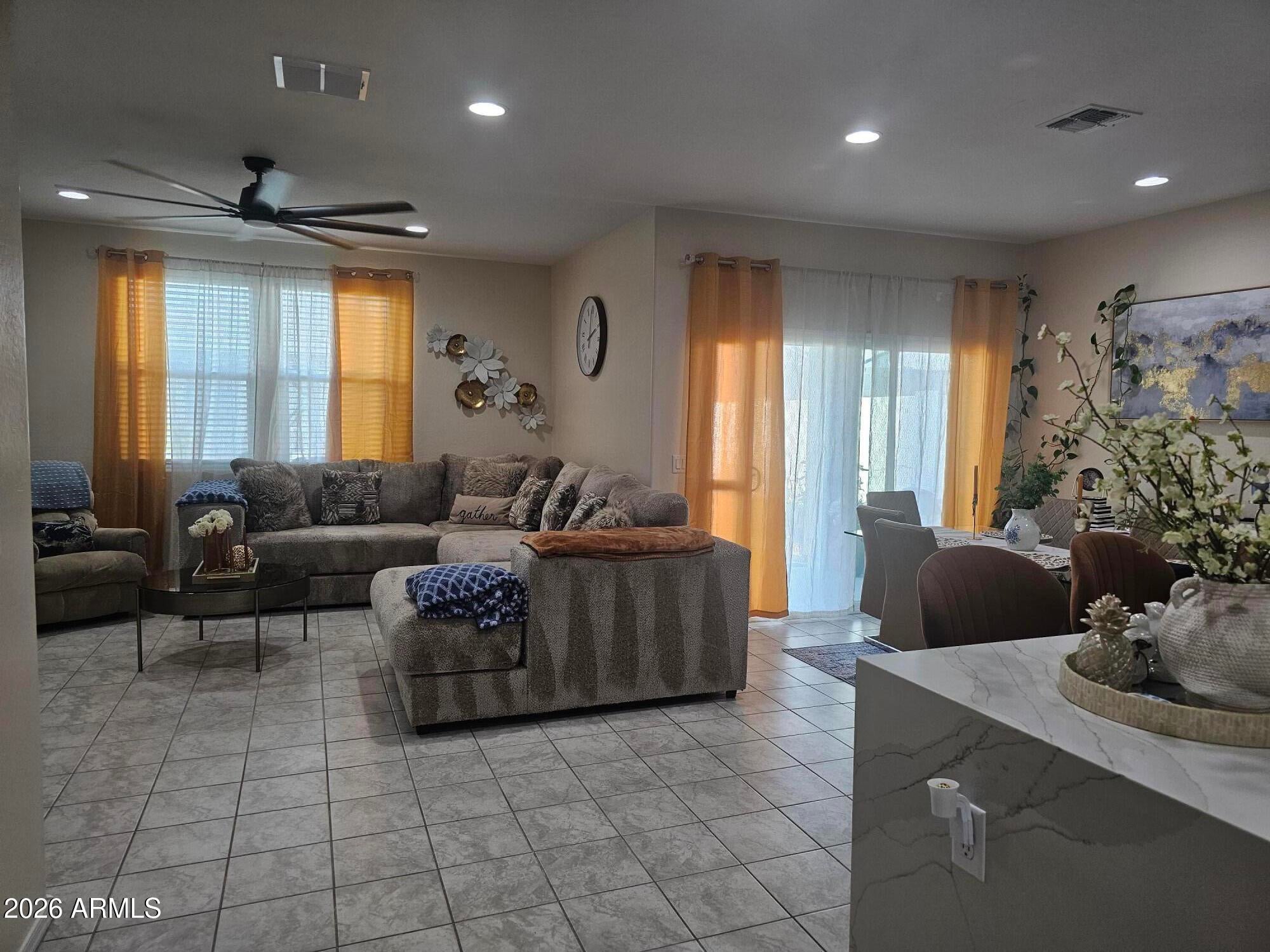 1138 W Sand Cyn Court