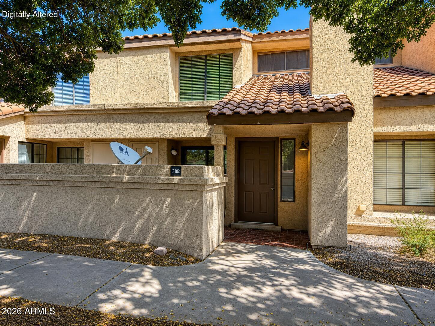 819 N COLLEGE Avenue F102