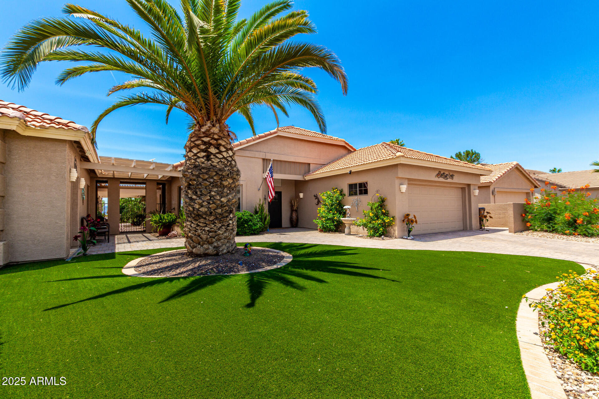 24920 S MOONCREST Drive