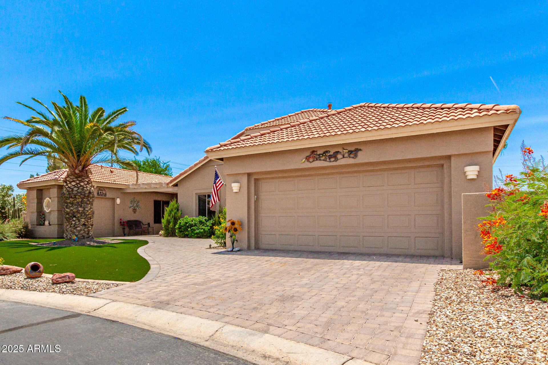 24920 S MOONCREST Drive