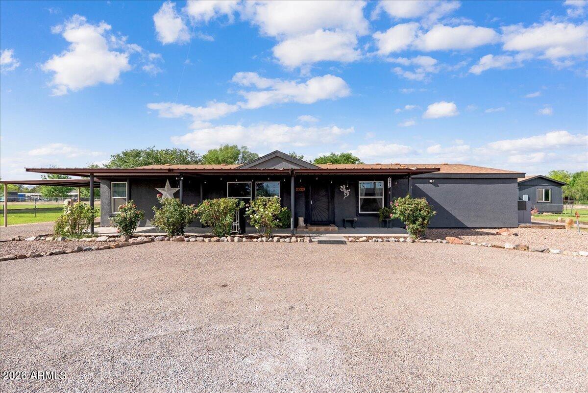 19532 W PRIMROSE Lane