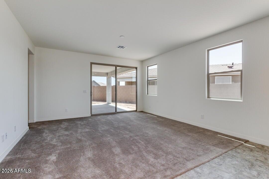 1674 N Hester Trail