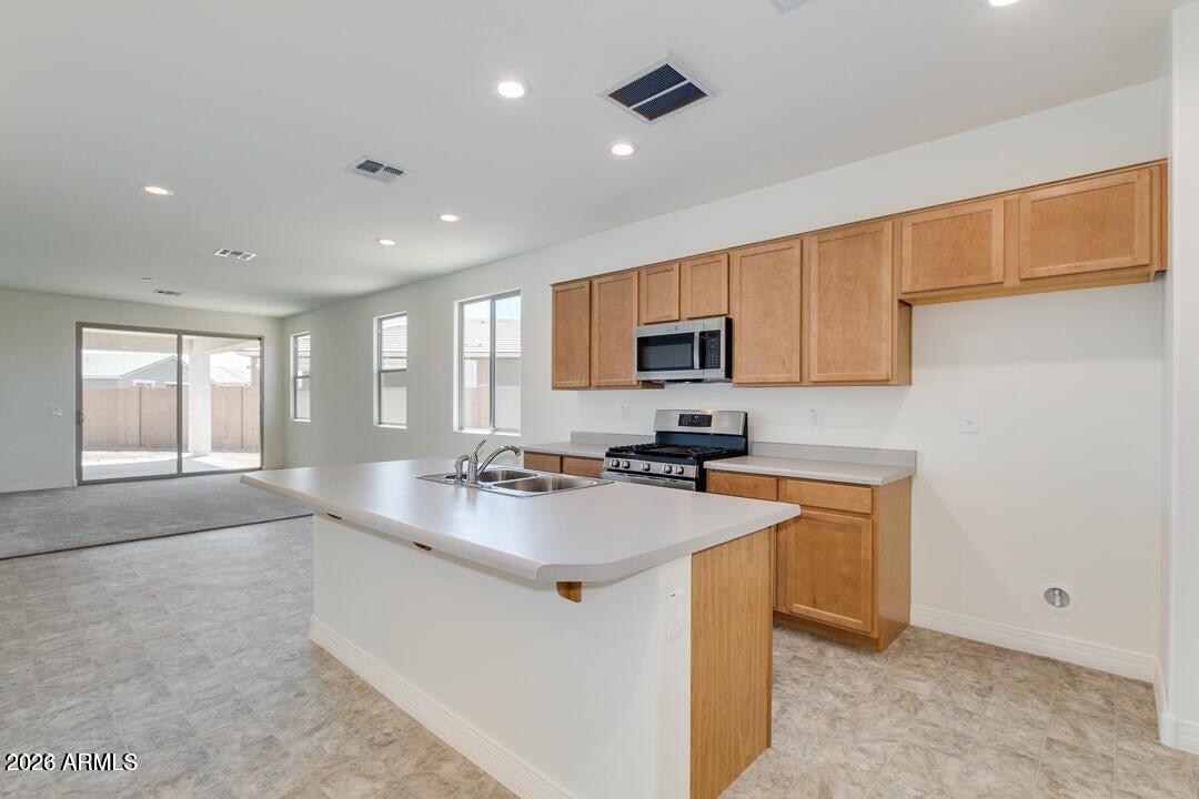 1674 N Hester Trail