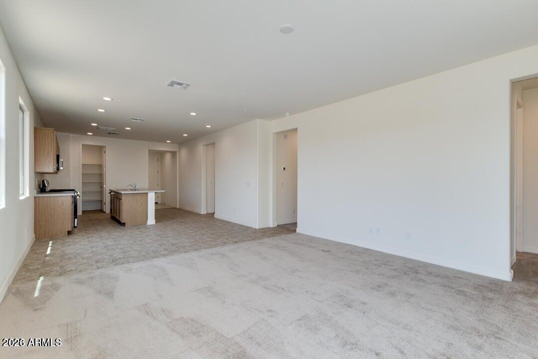 1674 N Hester Trail