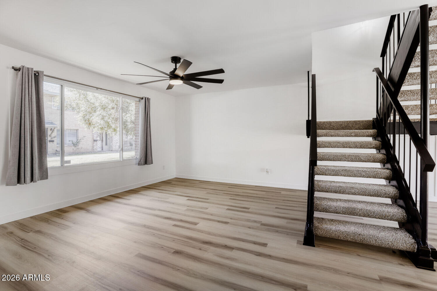 TEMPE GARDENS TOWNHOUSE CONDO LOT 81-169 - Residential