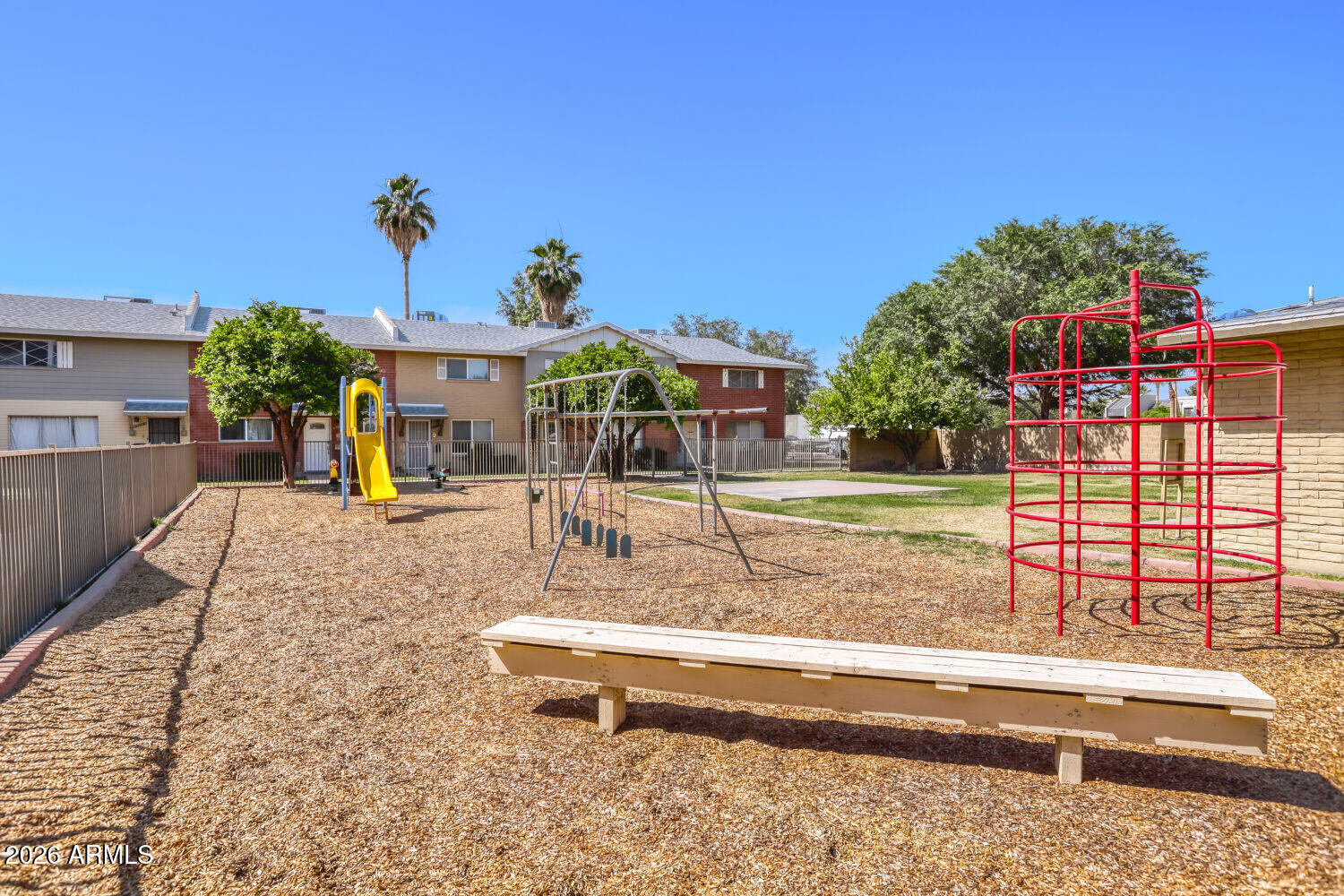 TEMPE GARDENS TOWNHOUSE CONDO LOT 81-169 - Residential