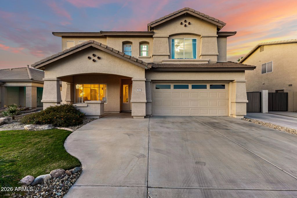 Photo of 7670 W Sands Drive, Peoria, AZ 85383 (MLS # 6990413)