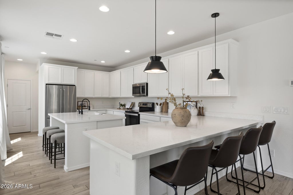 Photo of 1671 E Dogwood Lane, Gilbert, AZ 85295 (MLS # 7078188)