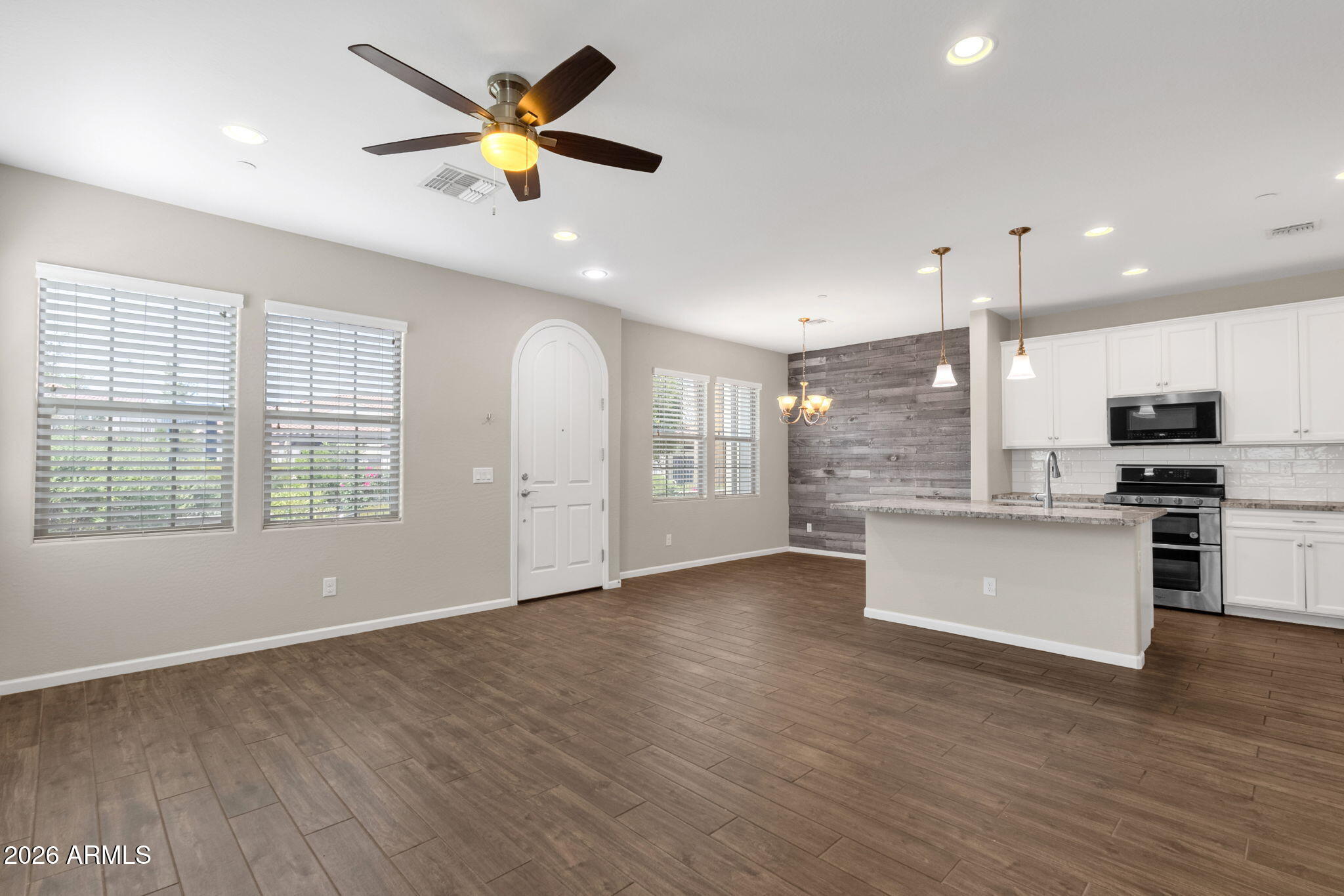 2477 W MARKET Place 34