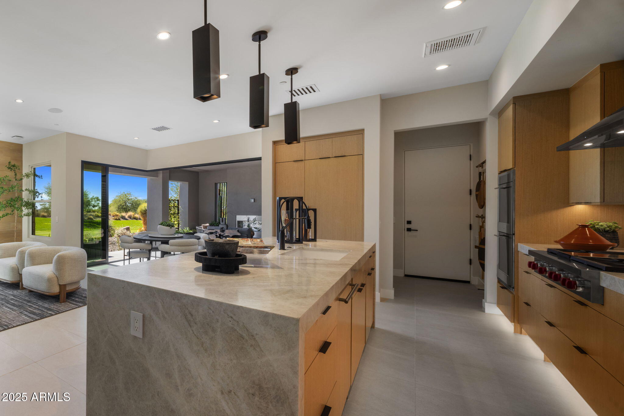 37200 N CAVE CREEK Road 1117