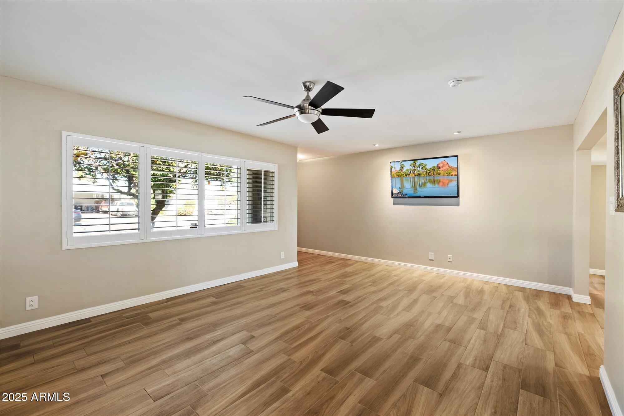 Home Search 6713 E Cypress Street