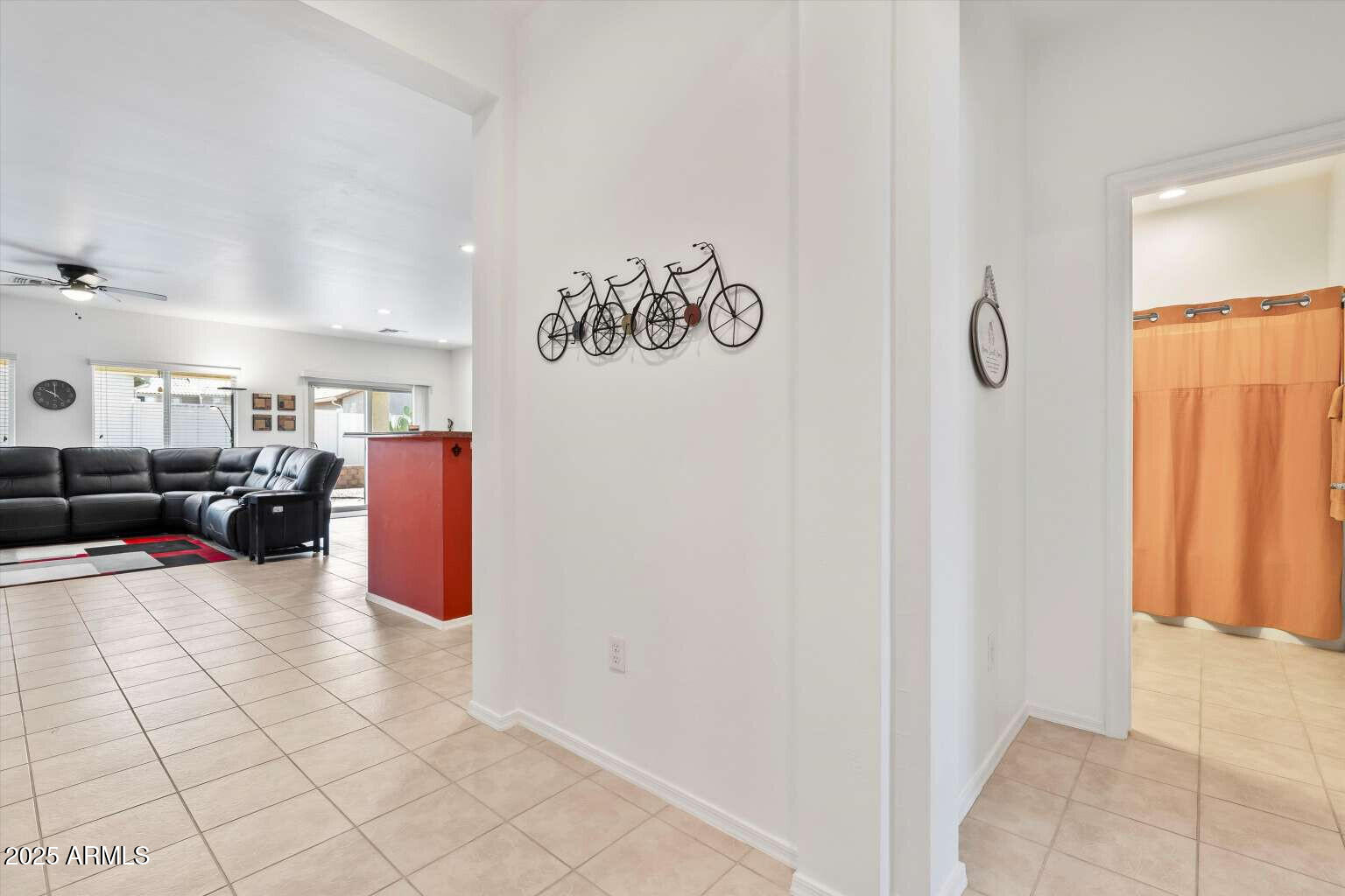 21321 E VOLUNTEER Drive