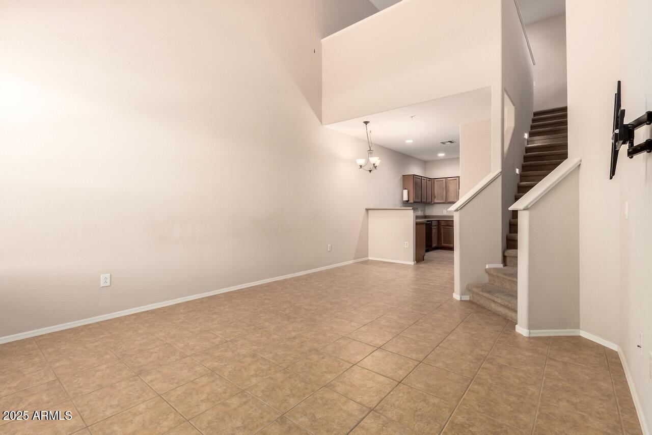 42424 N GAVILAN PEAK Parkway 57104