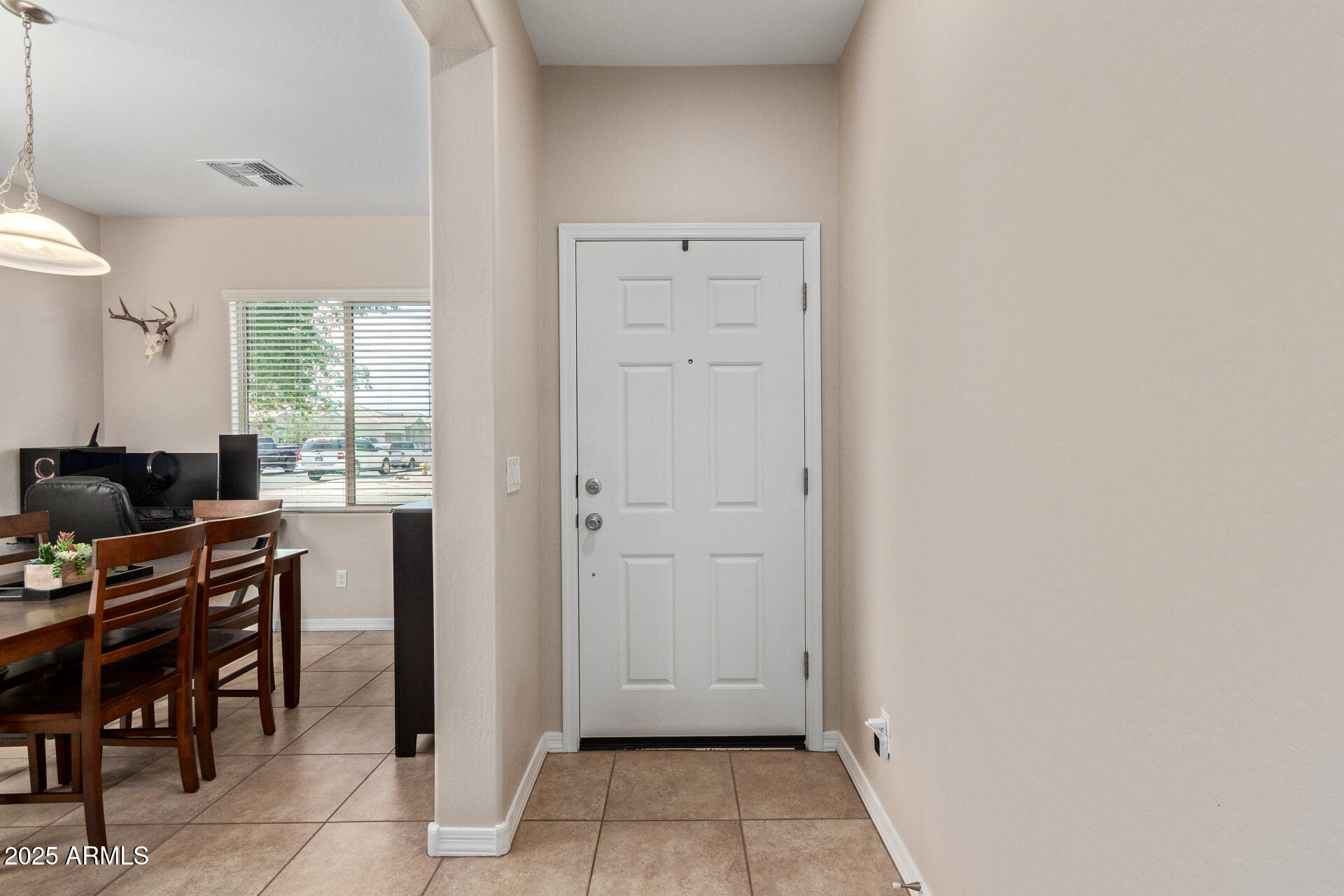 25447 W HEATHERMOOR Drive
