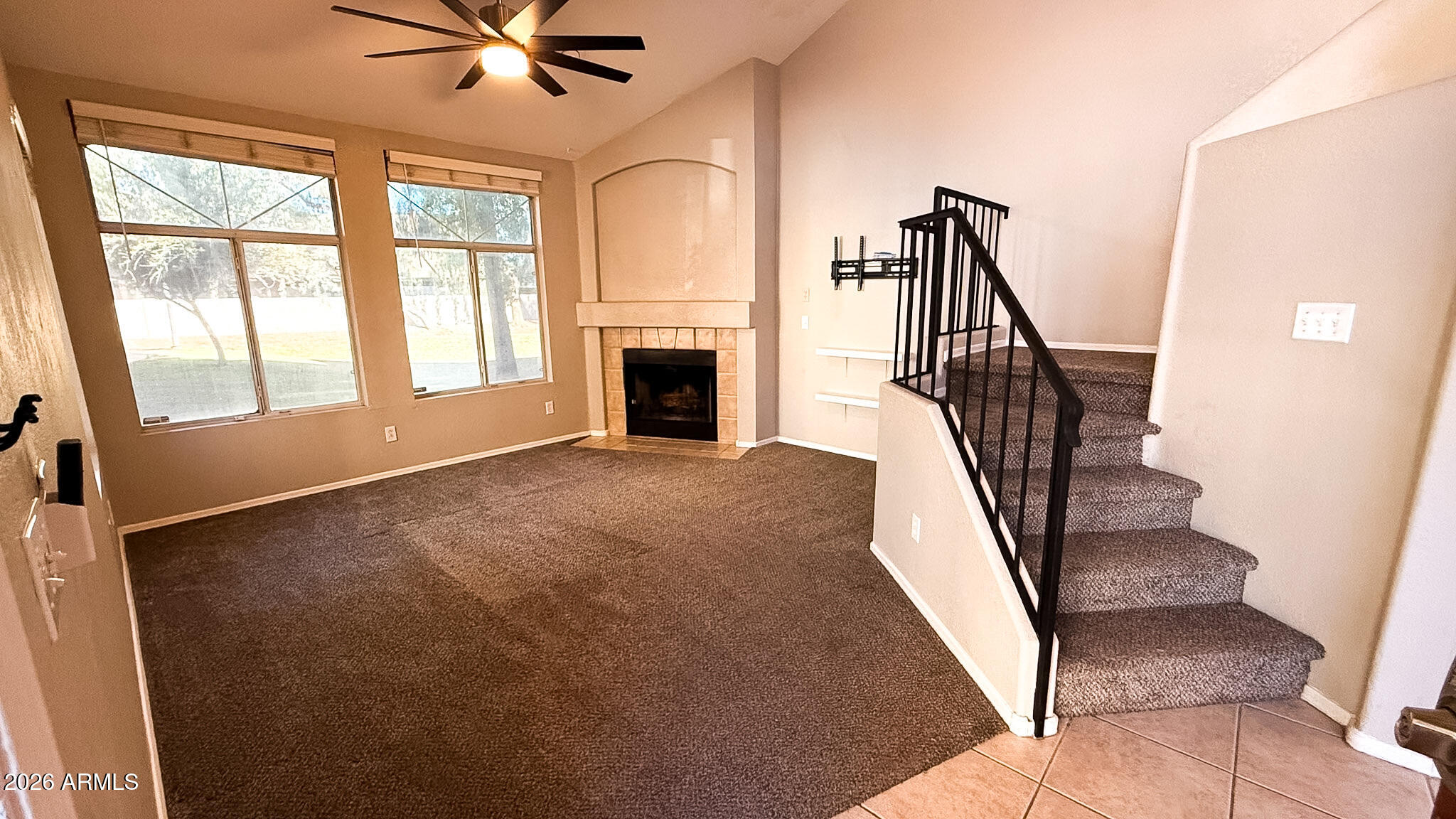 500 N ROOSEVELT Avenue 46