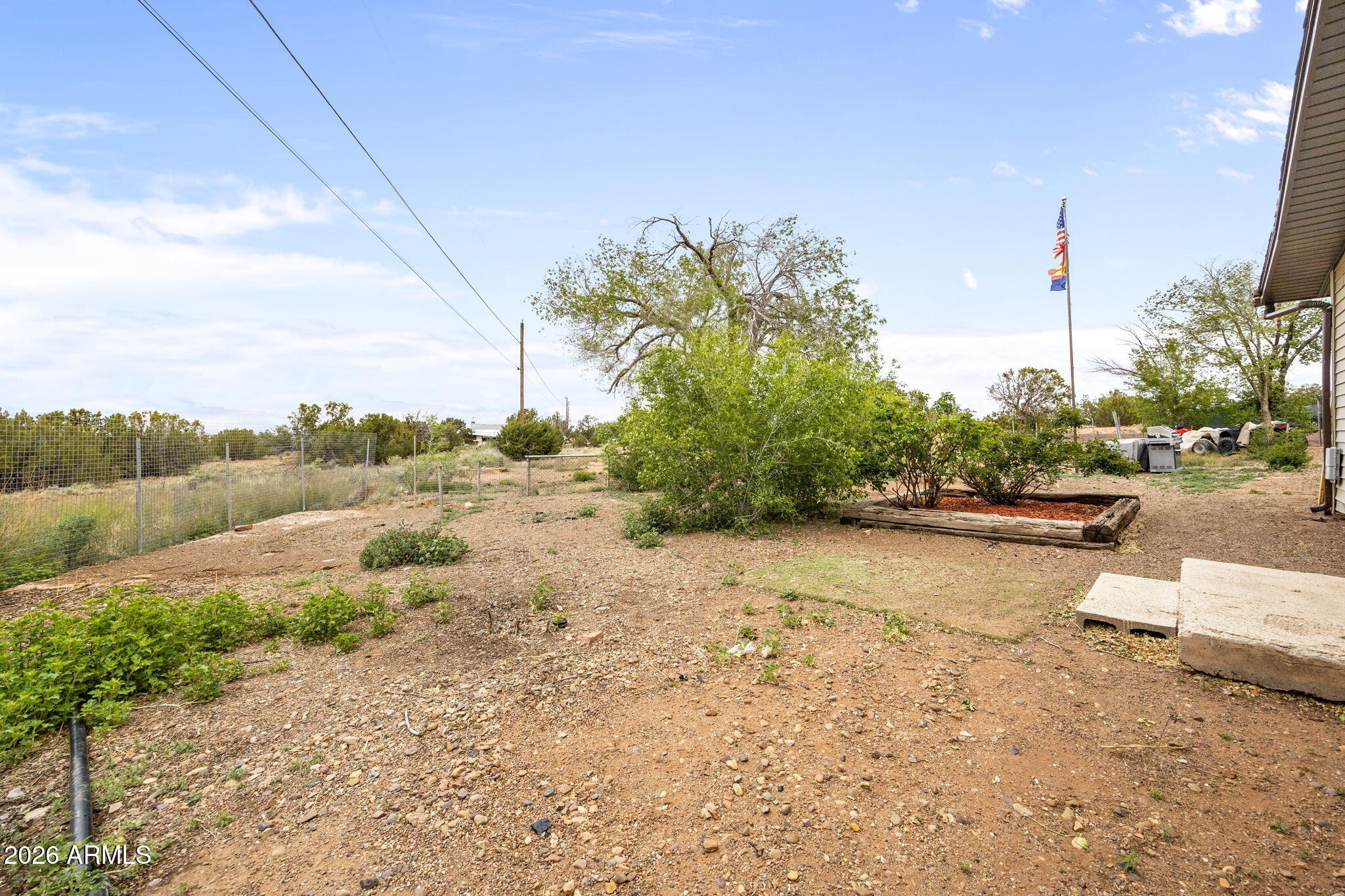 FOREST TOWNE - Residential