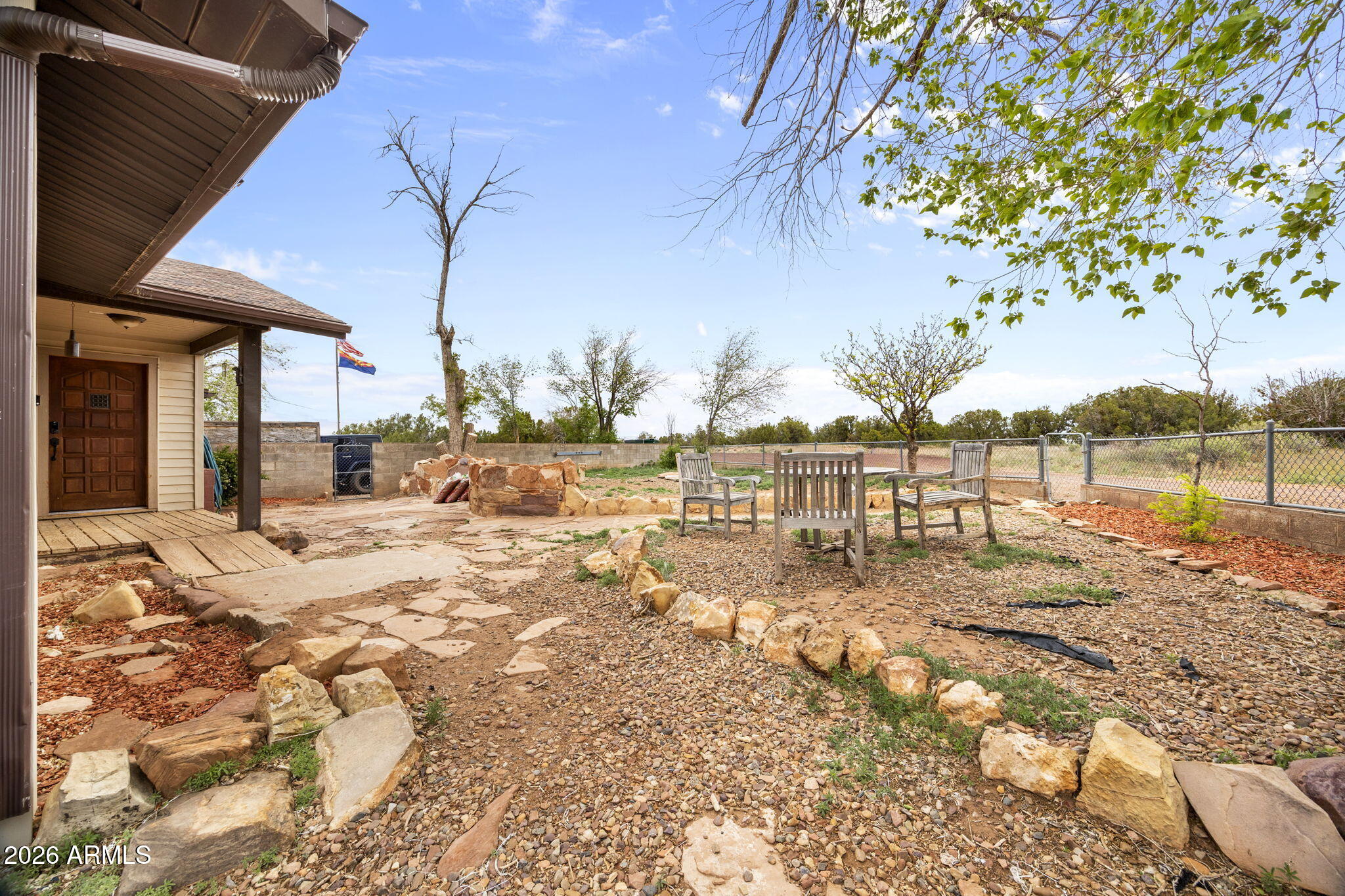 FOREST TOWNE - Residential