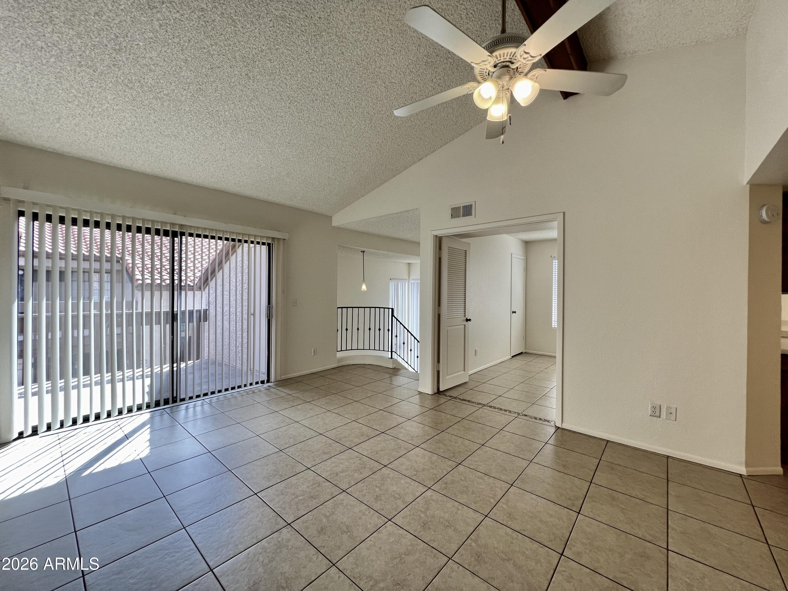 839 S WESTWOOD -- 284
