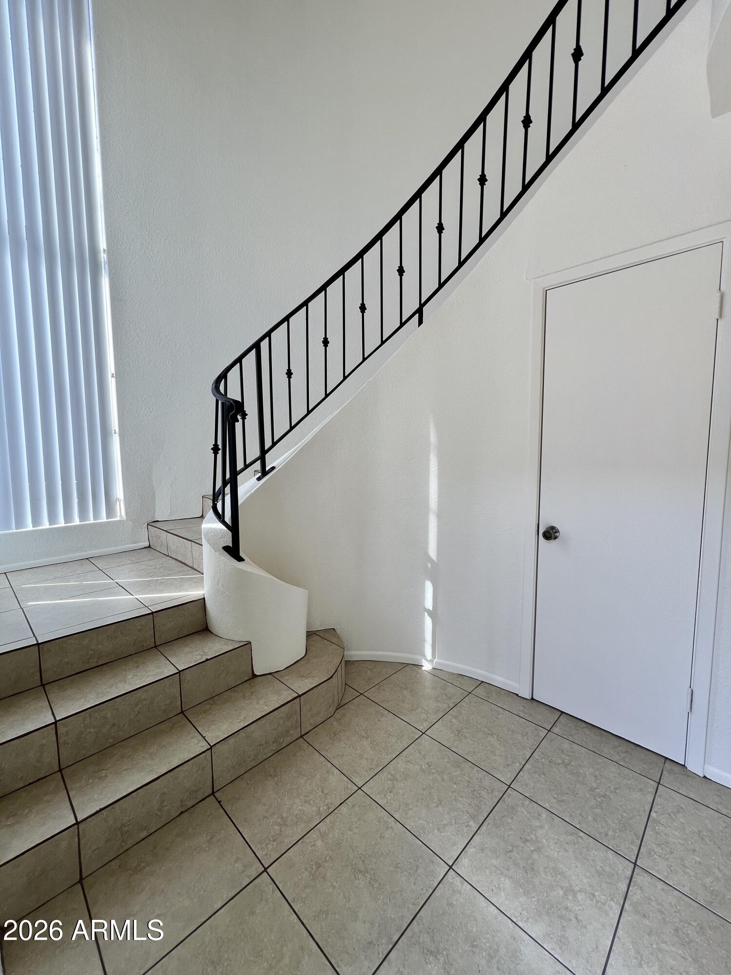 839 S WESTWOOD -- 284