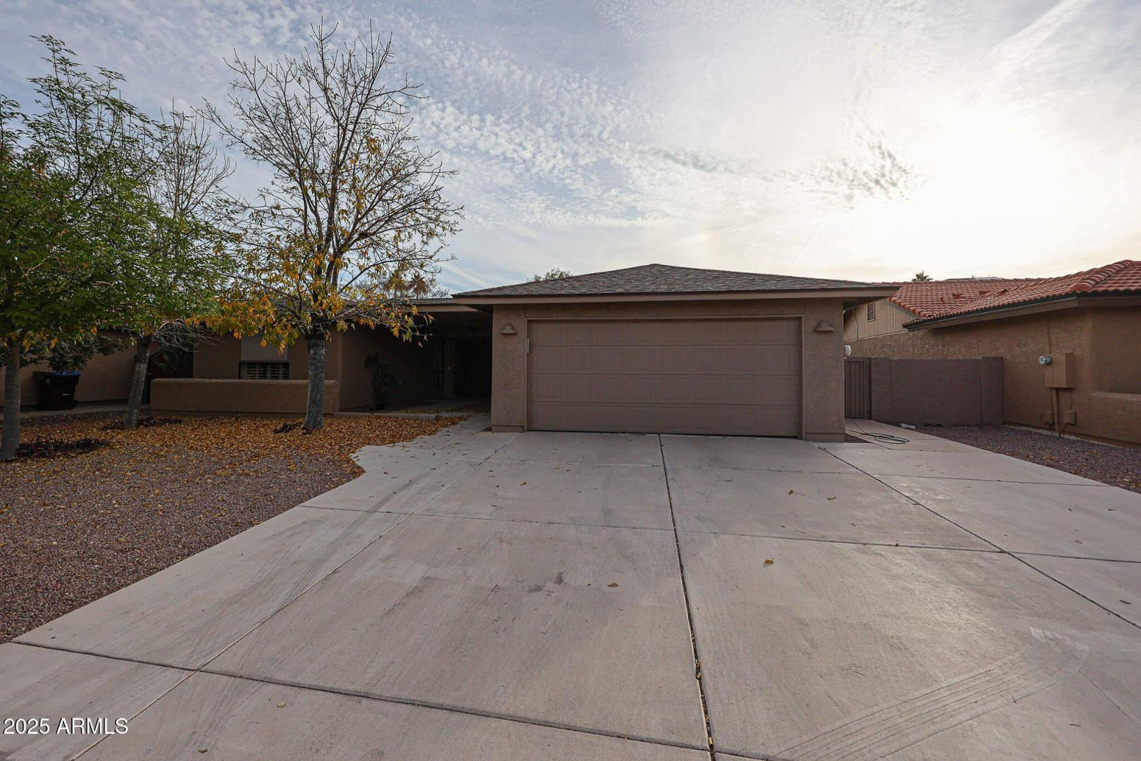 26033 S Hollygreen Drive