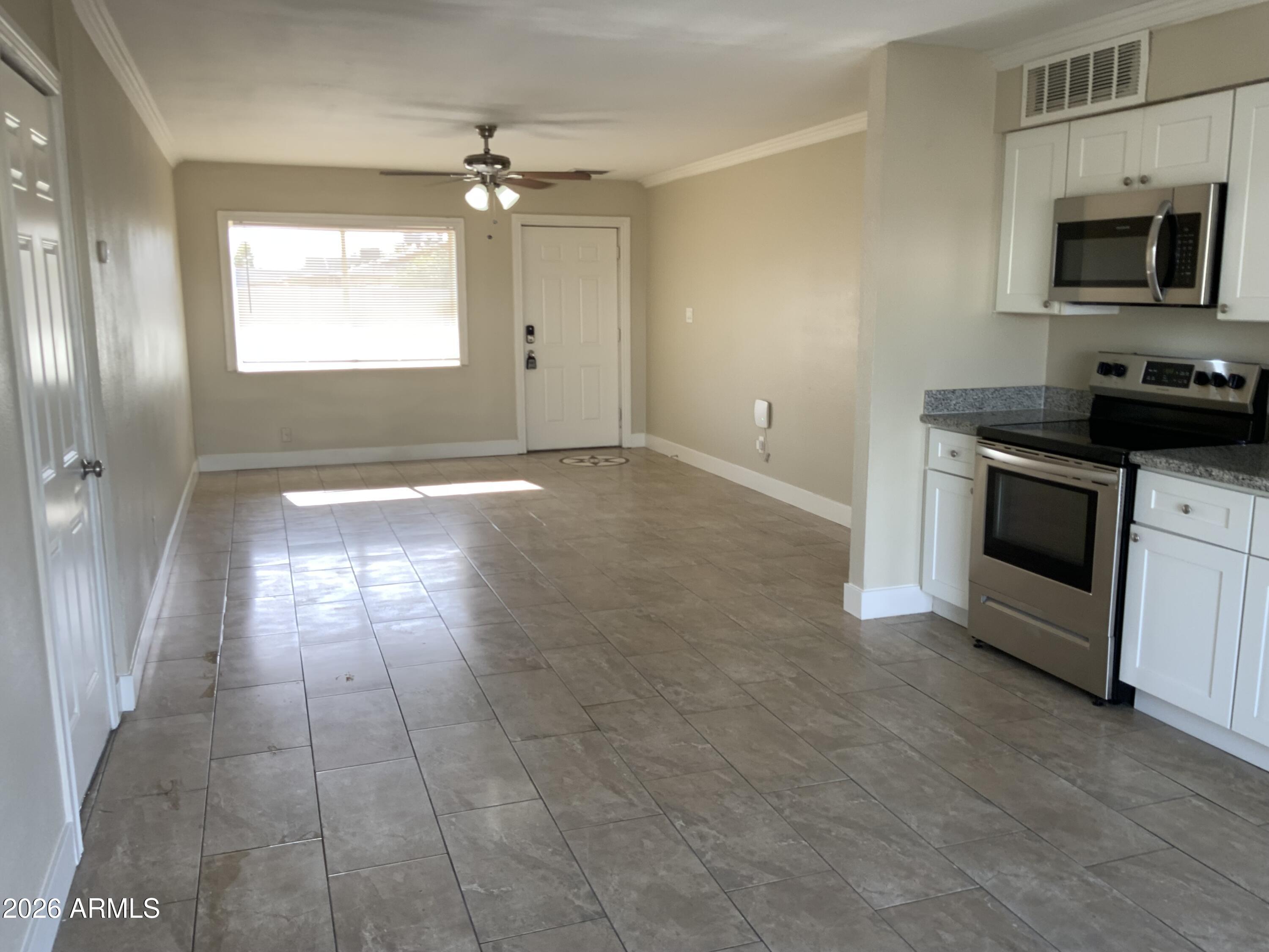 3412 W BLUEFIELD Avenue