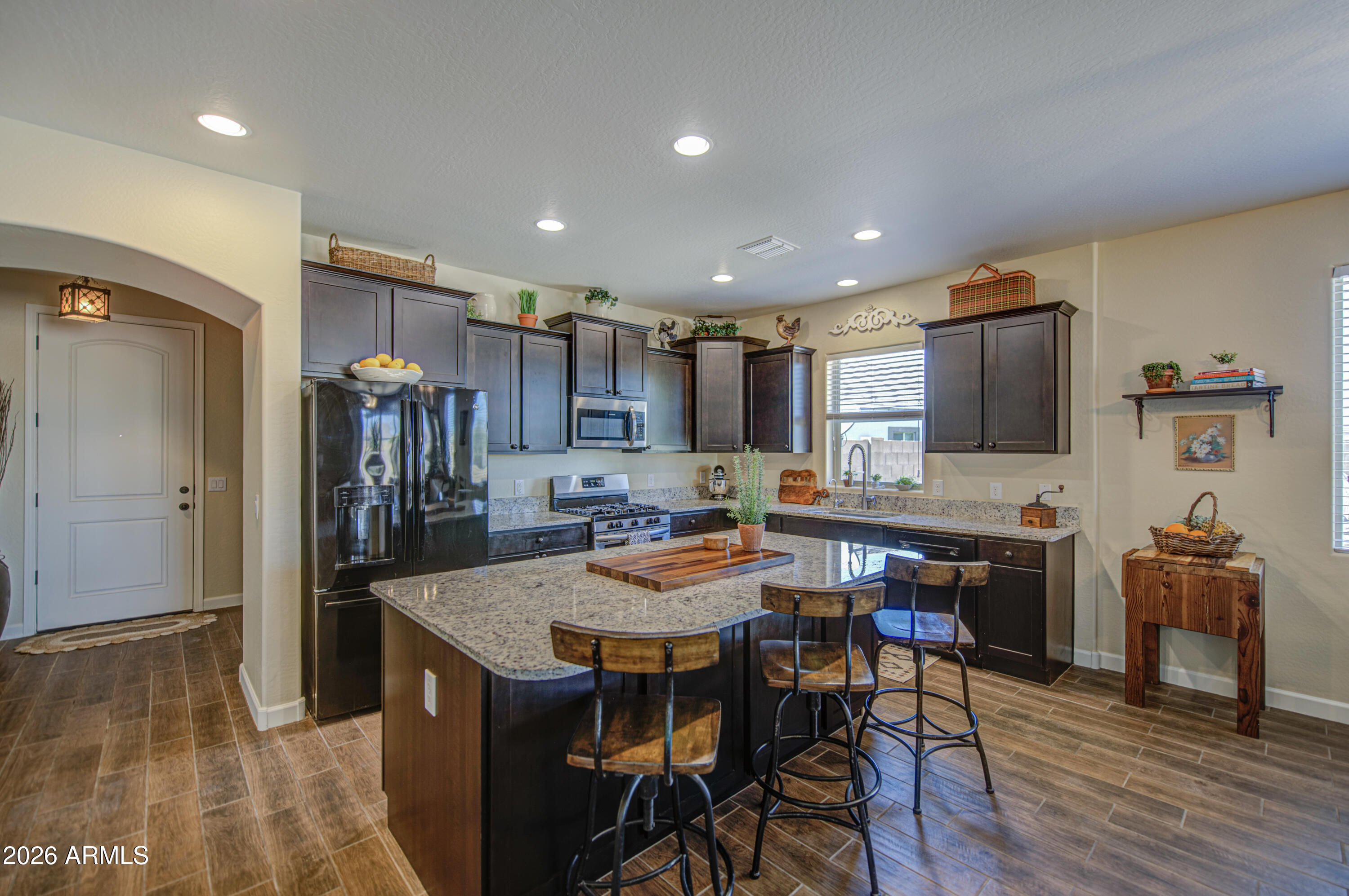 Properties 4 19887 N HERBERT Avenue