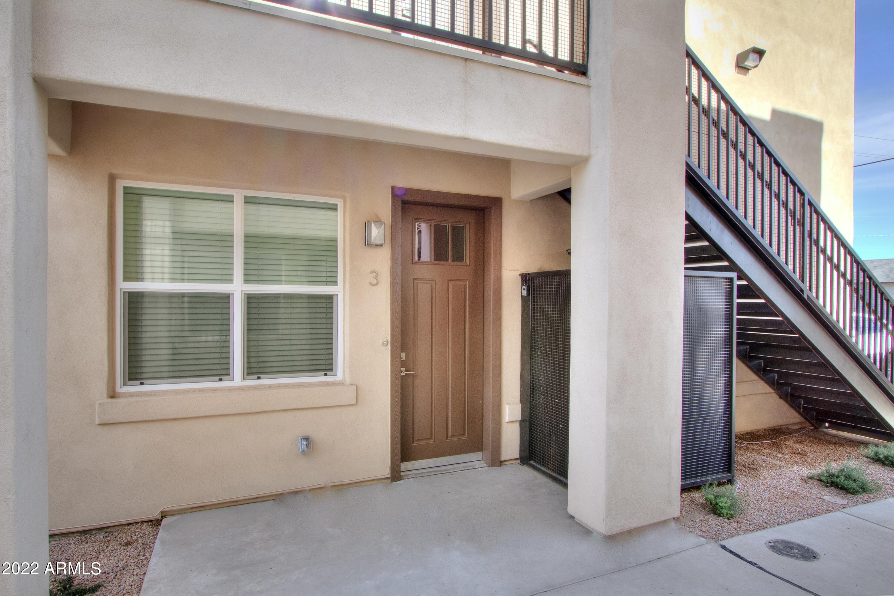 2245 N Dayton Street 3