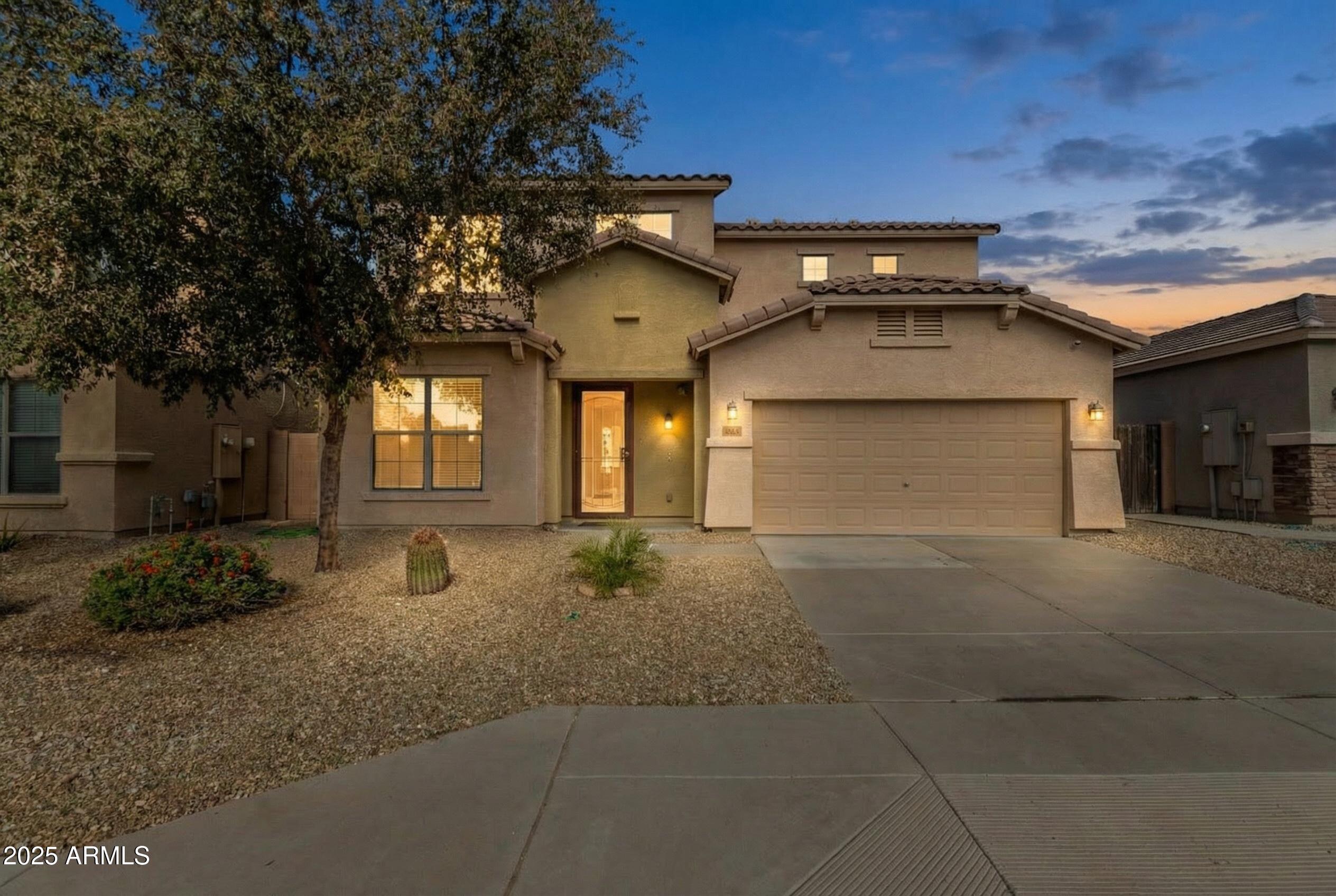 9912 W ILLINI Street