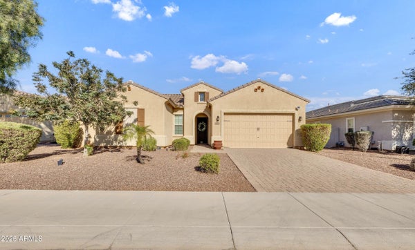 7475 W REMUDA DR, PEORIA, AZ 85383 - Image 174f179de7ade420a6ce4fb0076ced40/2005607403