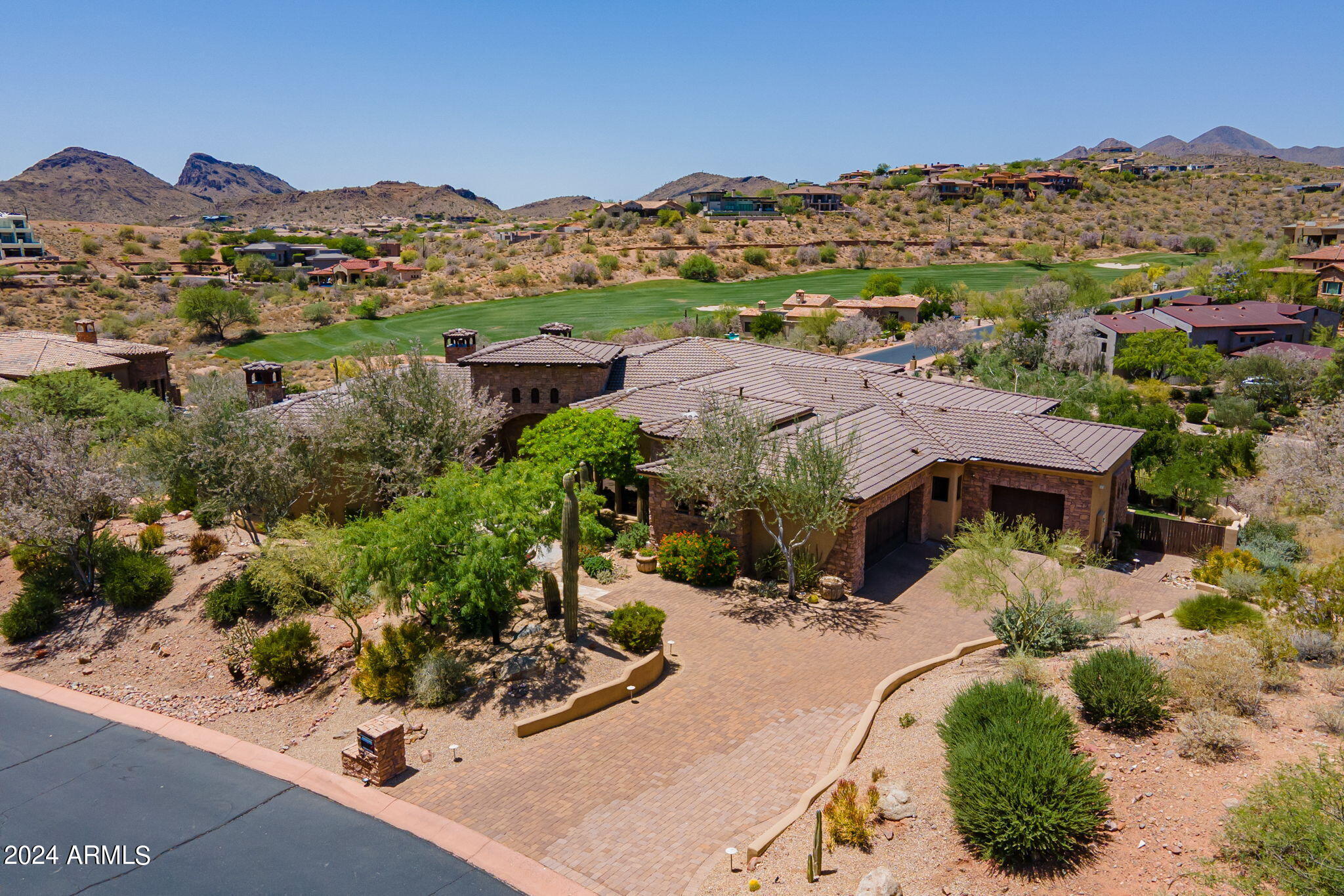 15512 E DESERT HAWK Trail