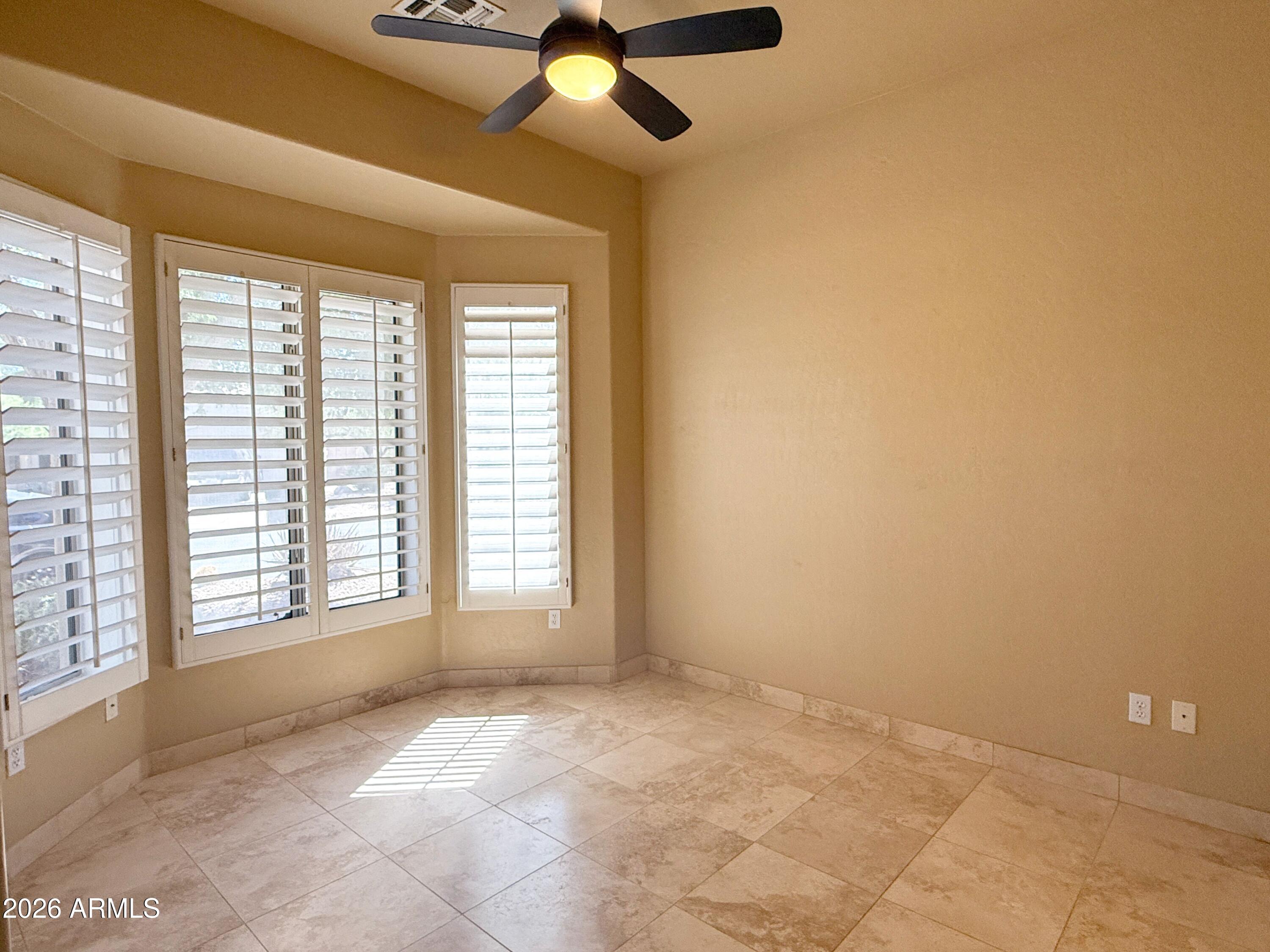 3533 N Desert Oasis --