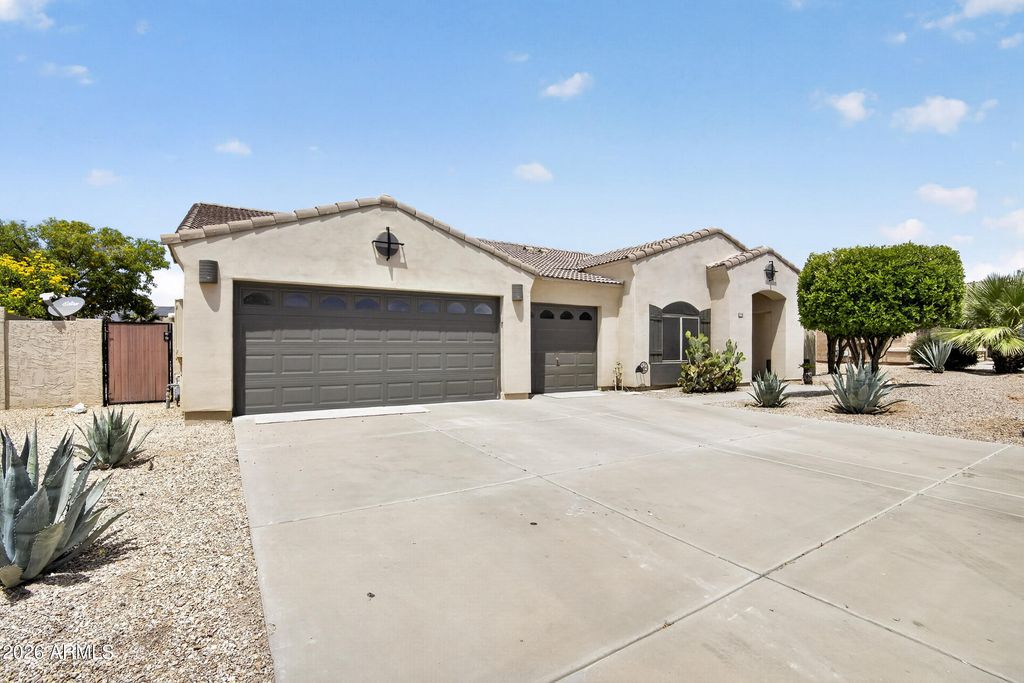 Photo of 17740 W Copper Ridge Drive, Goodyear, AZ 85338 (MLS # 7022131)