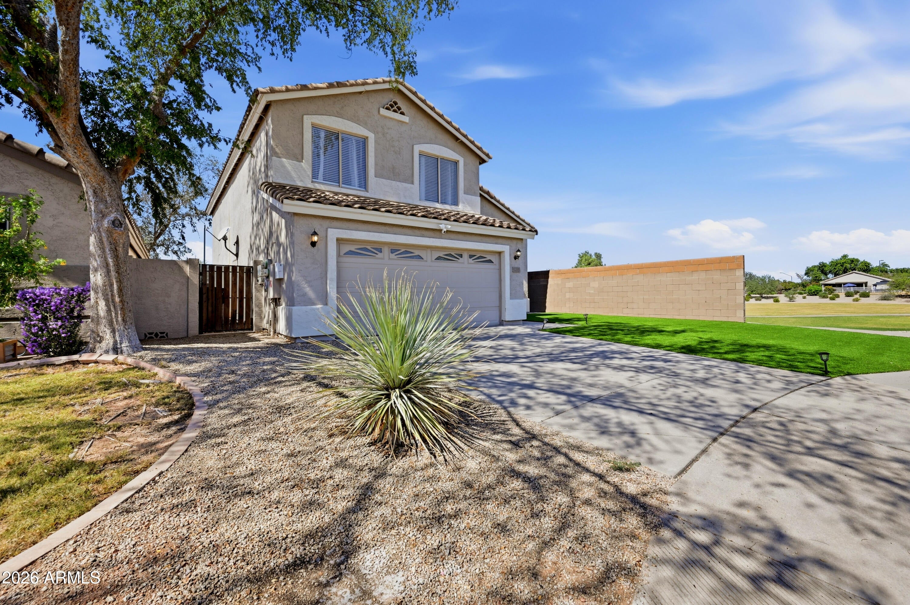 1258 S HERITAGE Drive