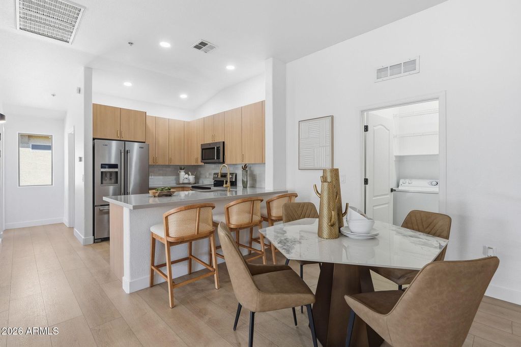 Photo of 17150 N 23rd Street #215, Phoenix, AZ 85022 (MLS # 6998418)