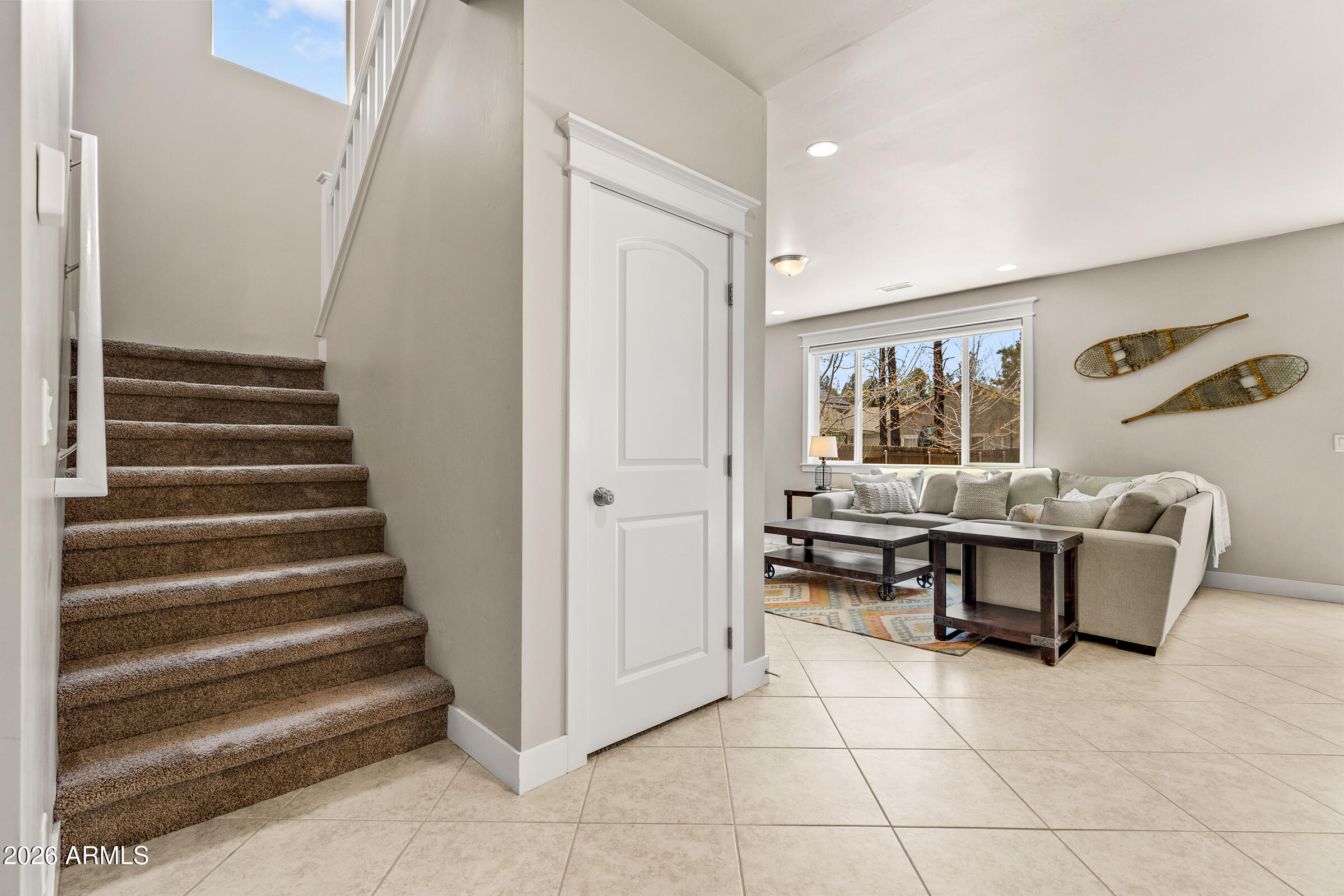 CRESTVIEW - Residential