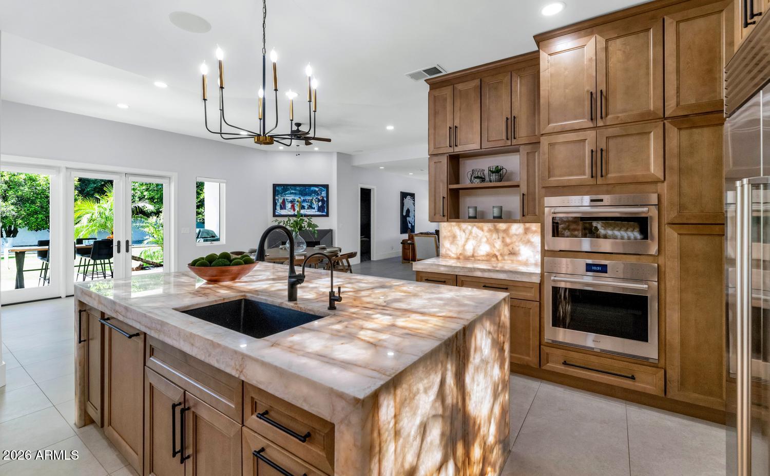 CITRUS MANOR - Residential