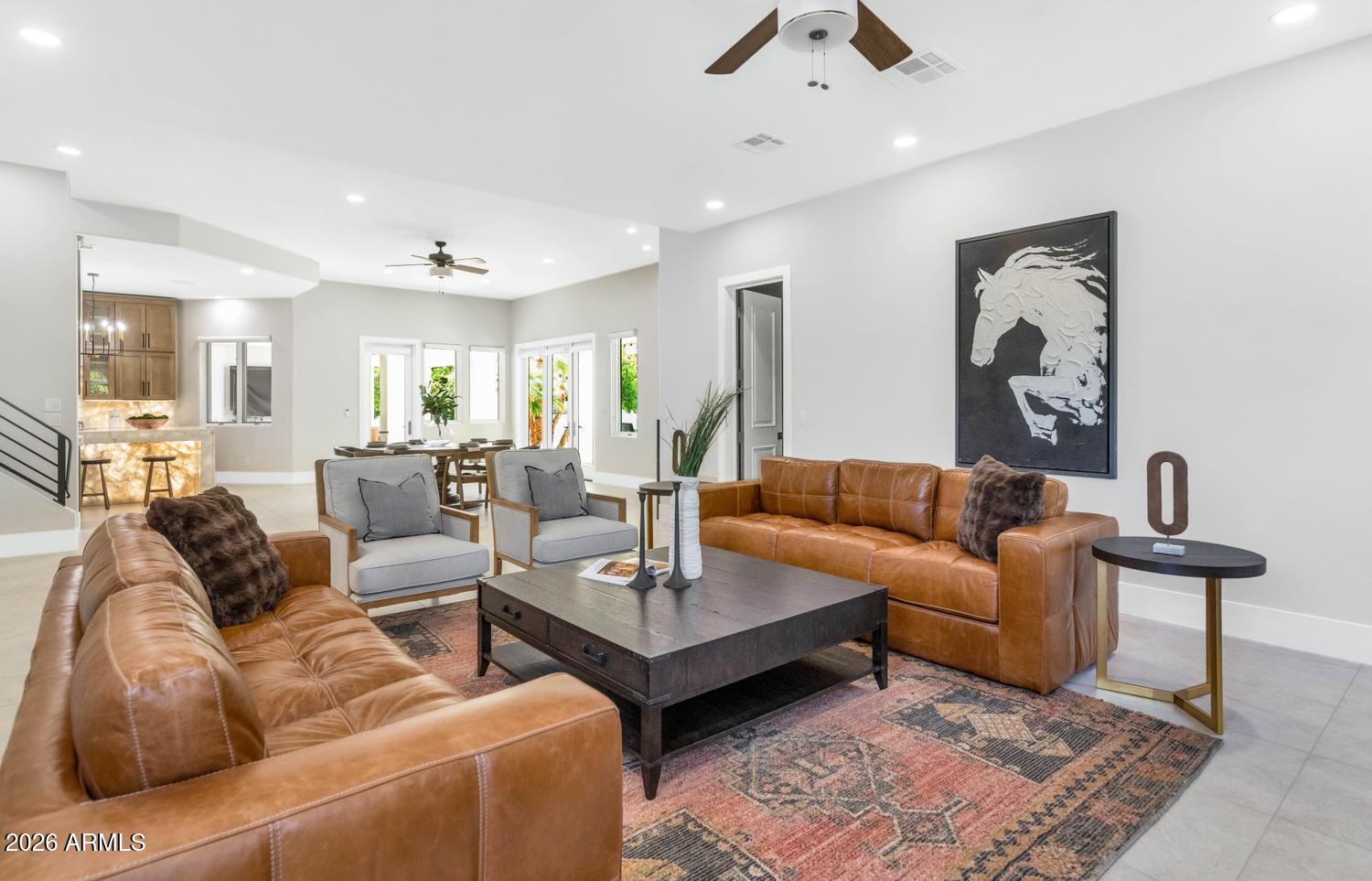 CITRUS MANOR - Residential