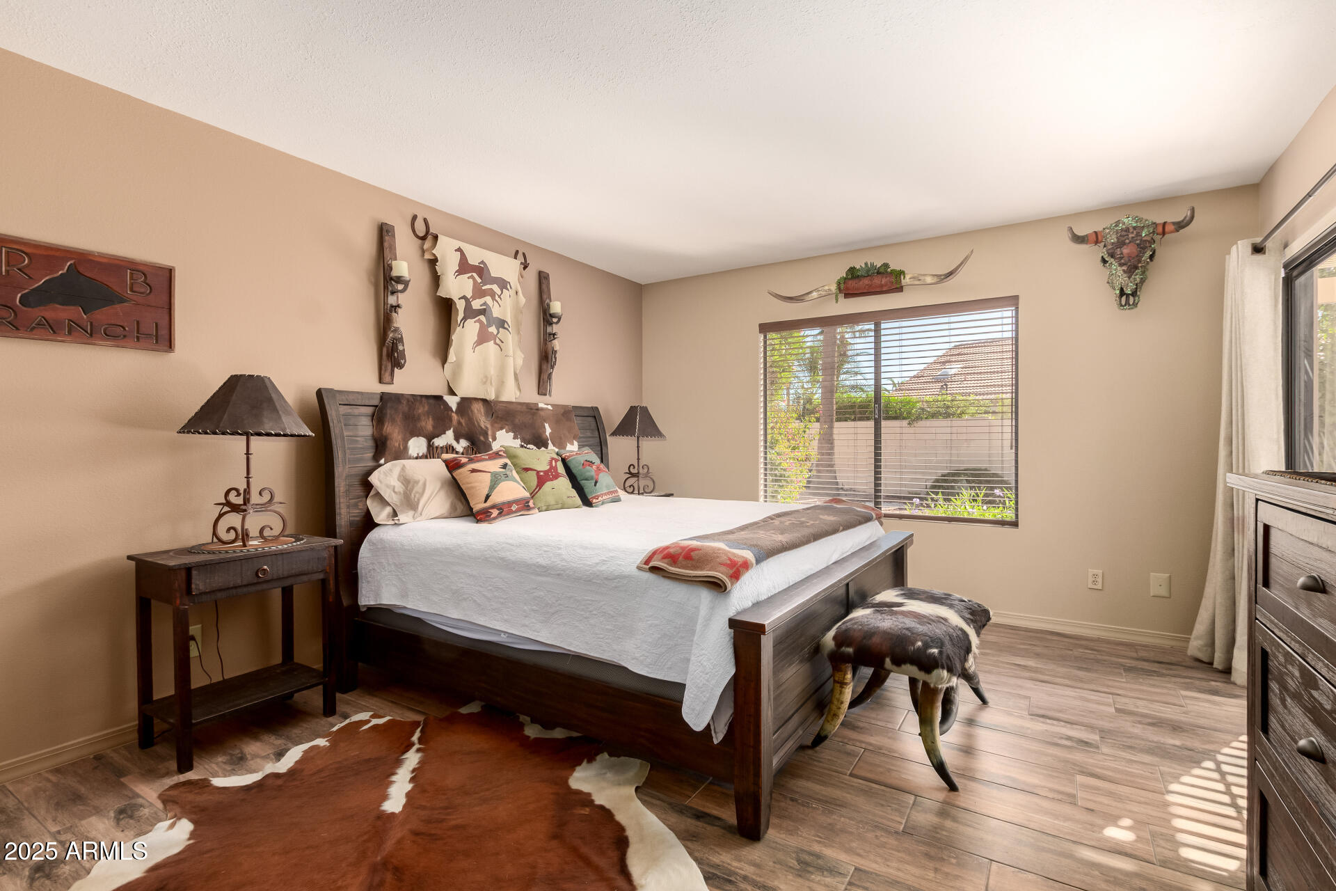 25231 S CLOVERLAND Drive