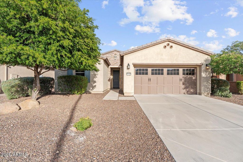 Photo of 29413 N 130th Drive, Peoria, AZ 85383 (MLS # 6959214)