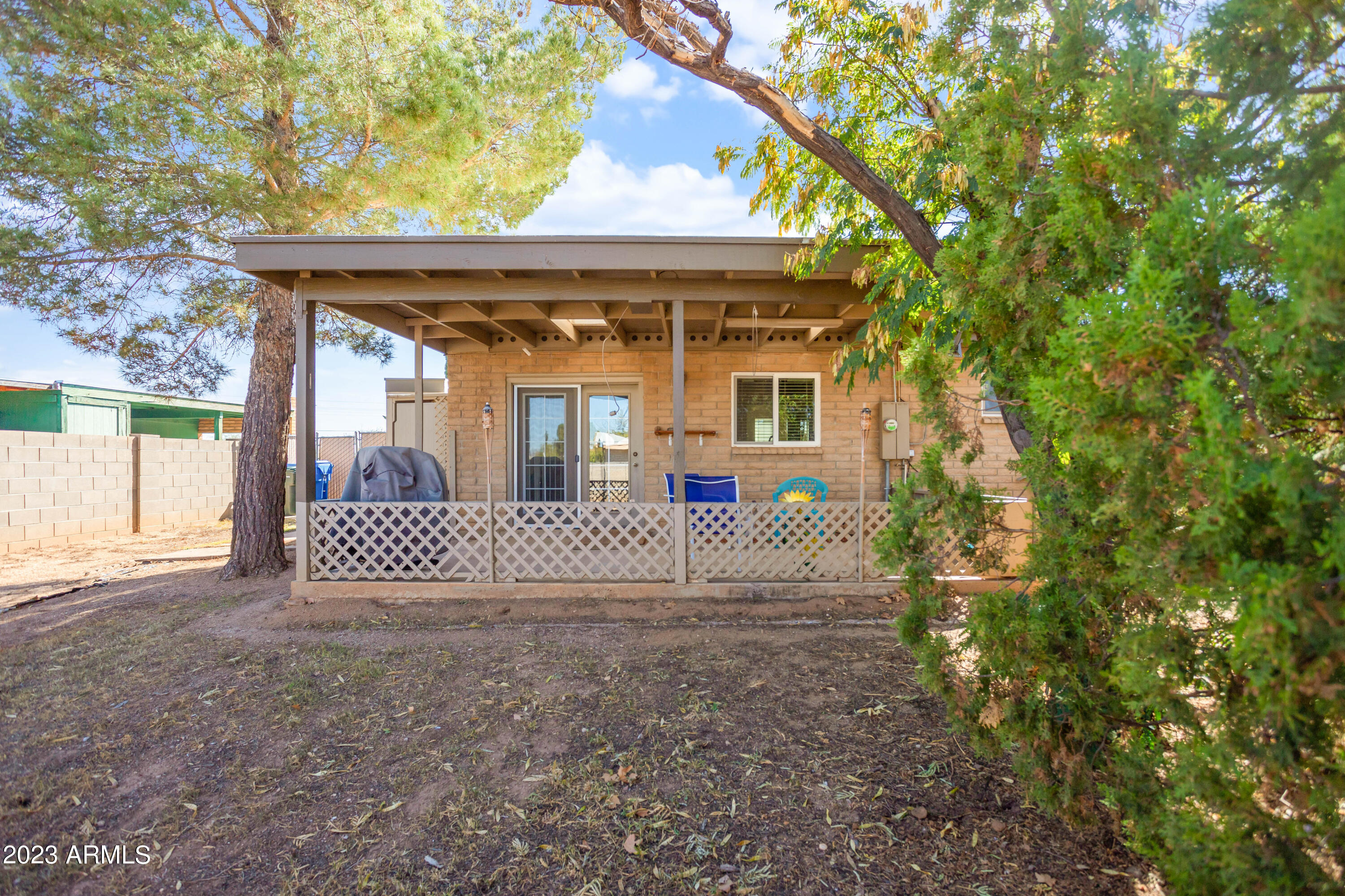 THE MEADOWS - Residential