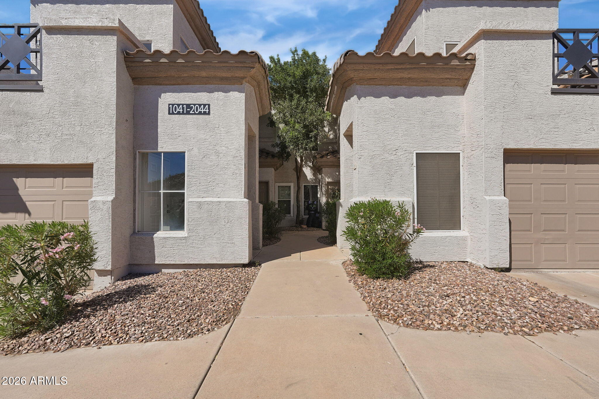 3236 E CHANDLER Boulevard 2043