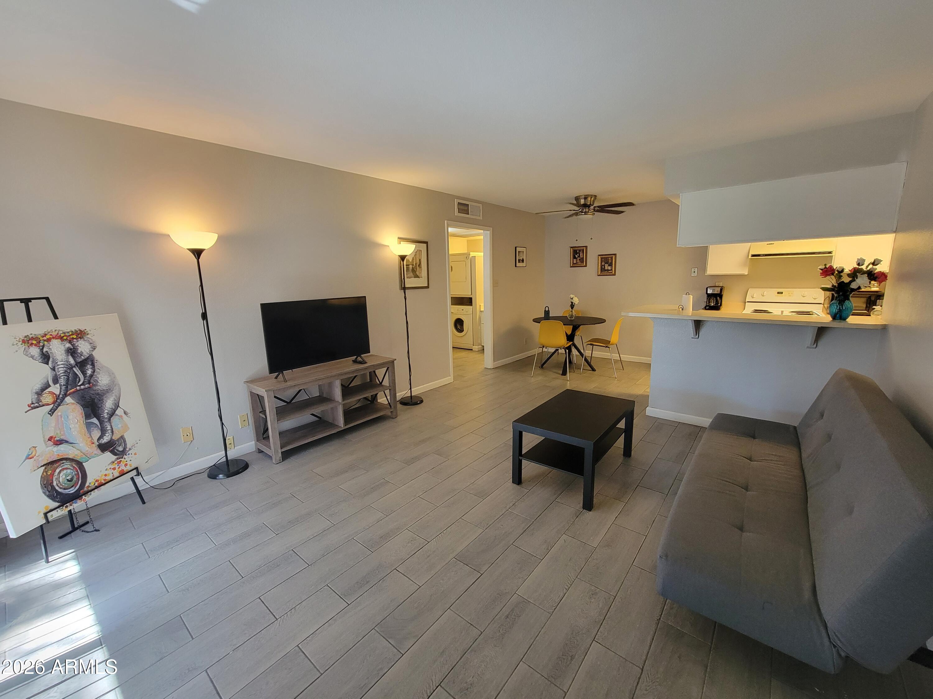 1111 E UNIVERSITY Drive 103