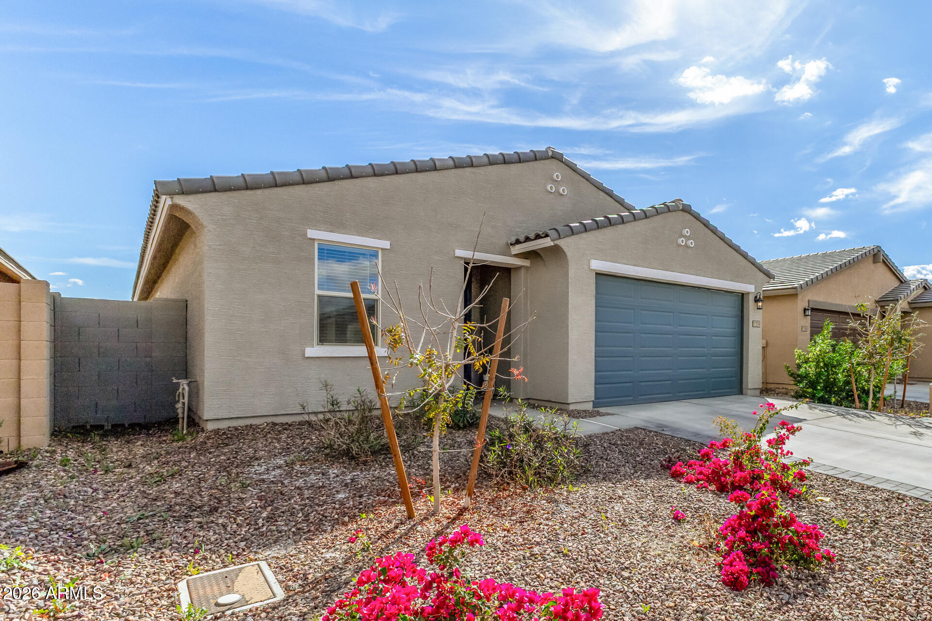 17359 W SUNNYSLOPE Lane