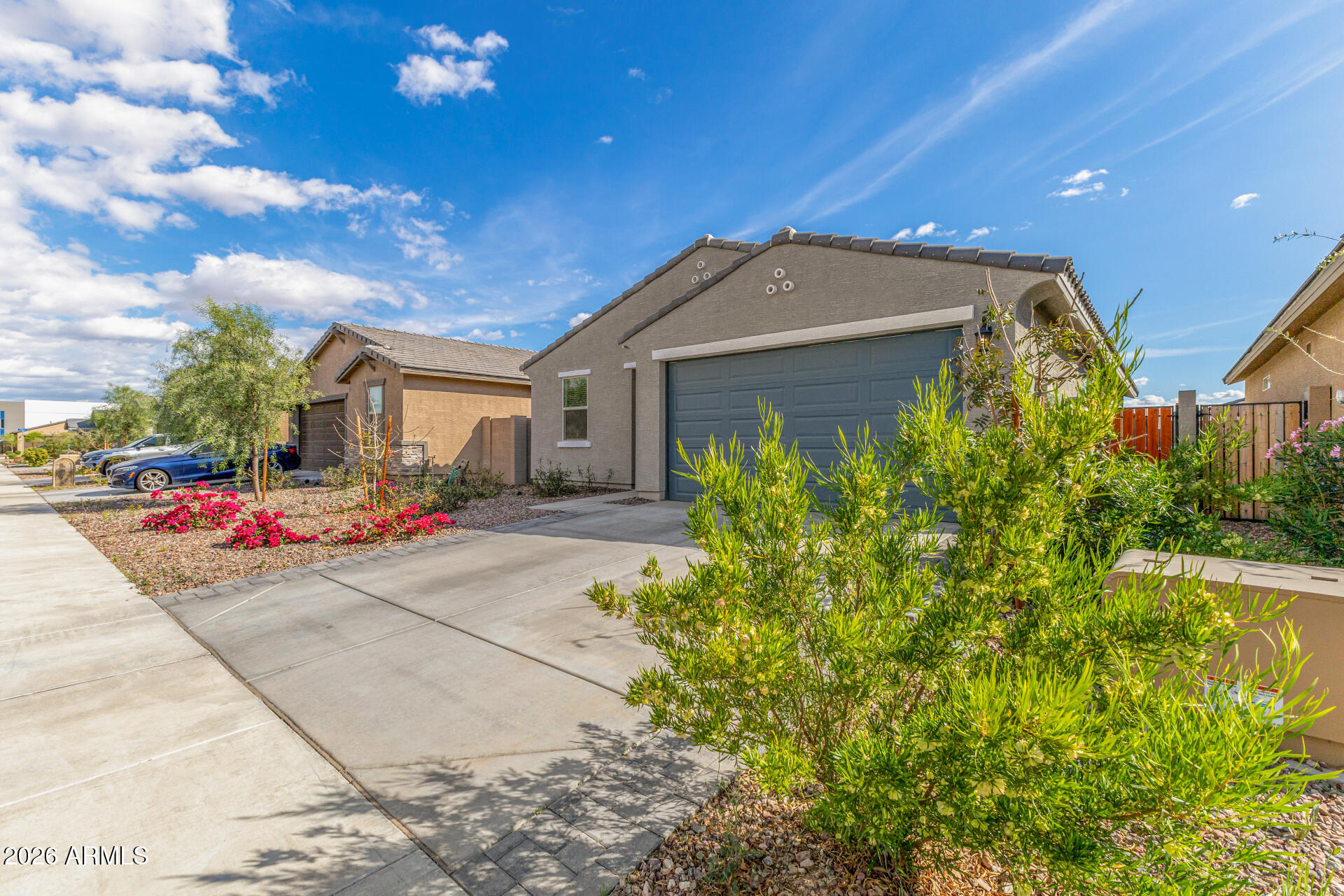 17359 W SUNNYSLOPE Lane